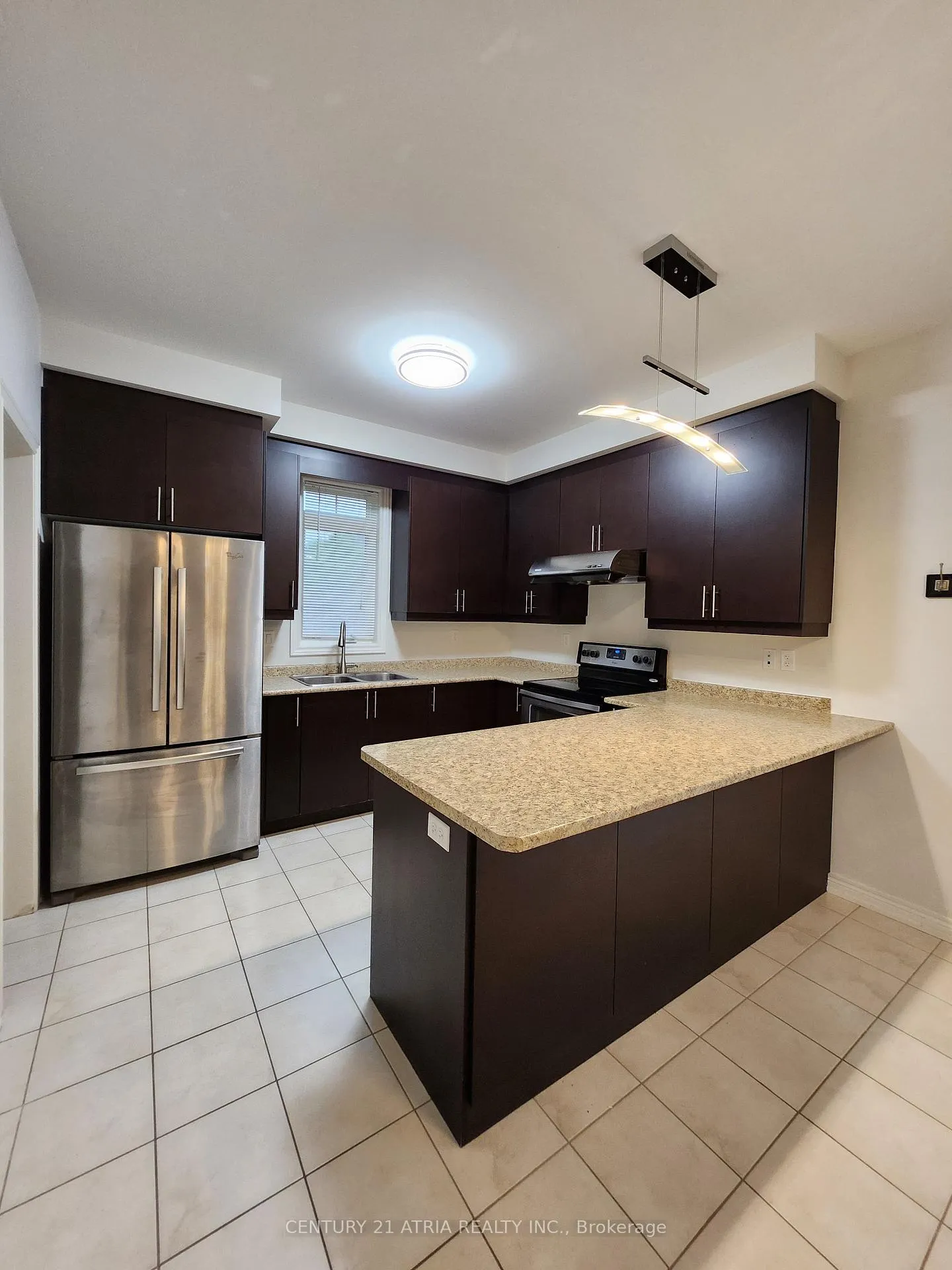 Photo 6 of 1237 Atkins Drive, Newmarket, Stonehaven-Wyndham — HOMEH