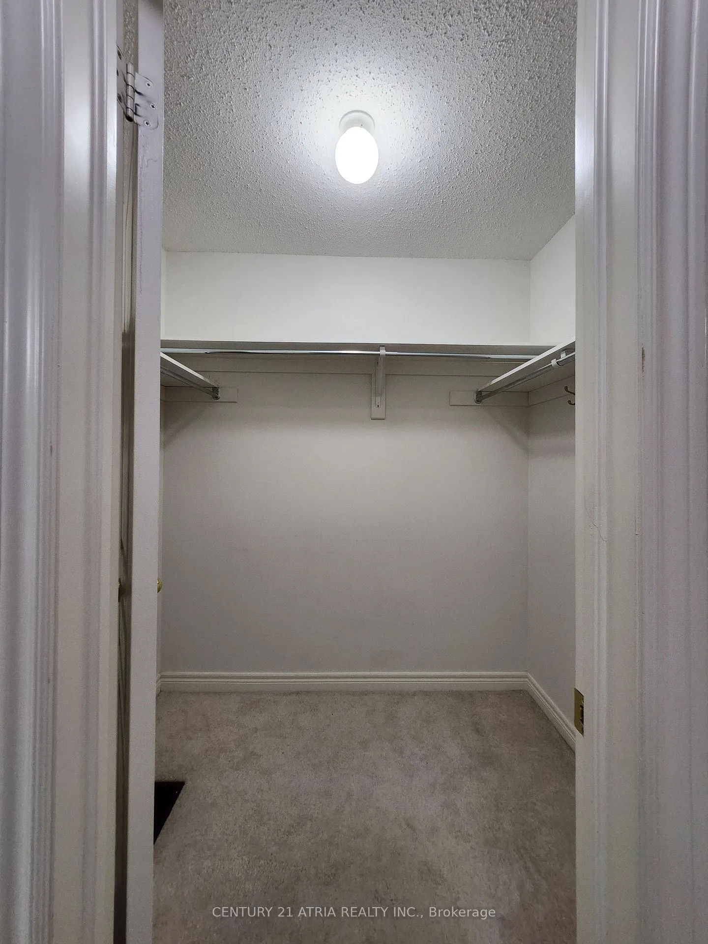 Photo 10 of 1237 Atkins Drive, Newmarket, Stonehaven-Wyndham — HOMEH