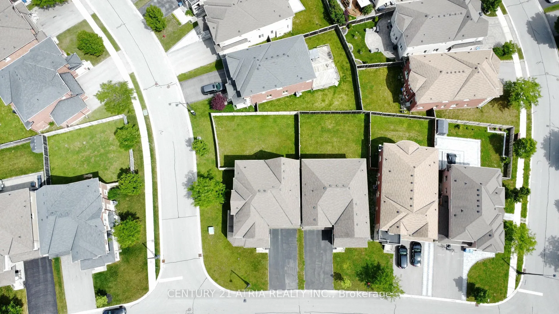 Photo 31 of 1237 Atkins Drive, Newmarket, Stonehaven-Wyndham — HOMEH