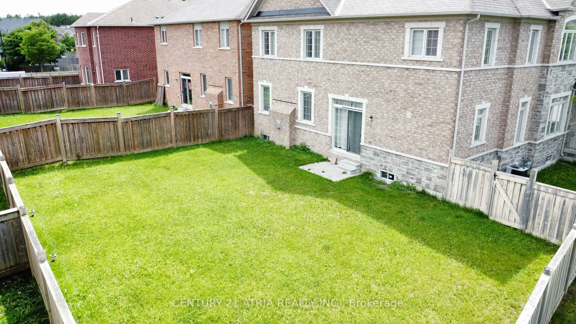 Photo 32 of 1237 Atkins Drive, Newmarket, Stonehaven-Wyndham — HOMEH