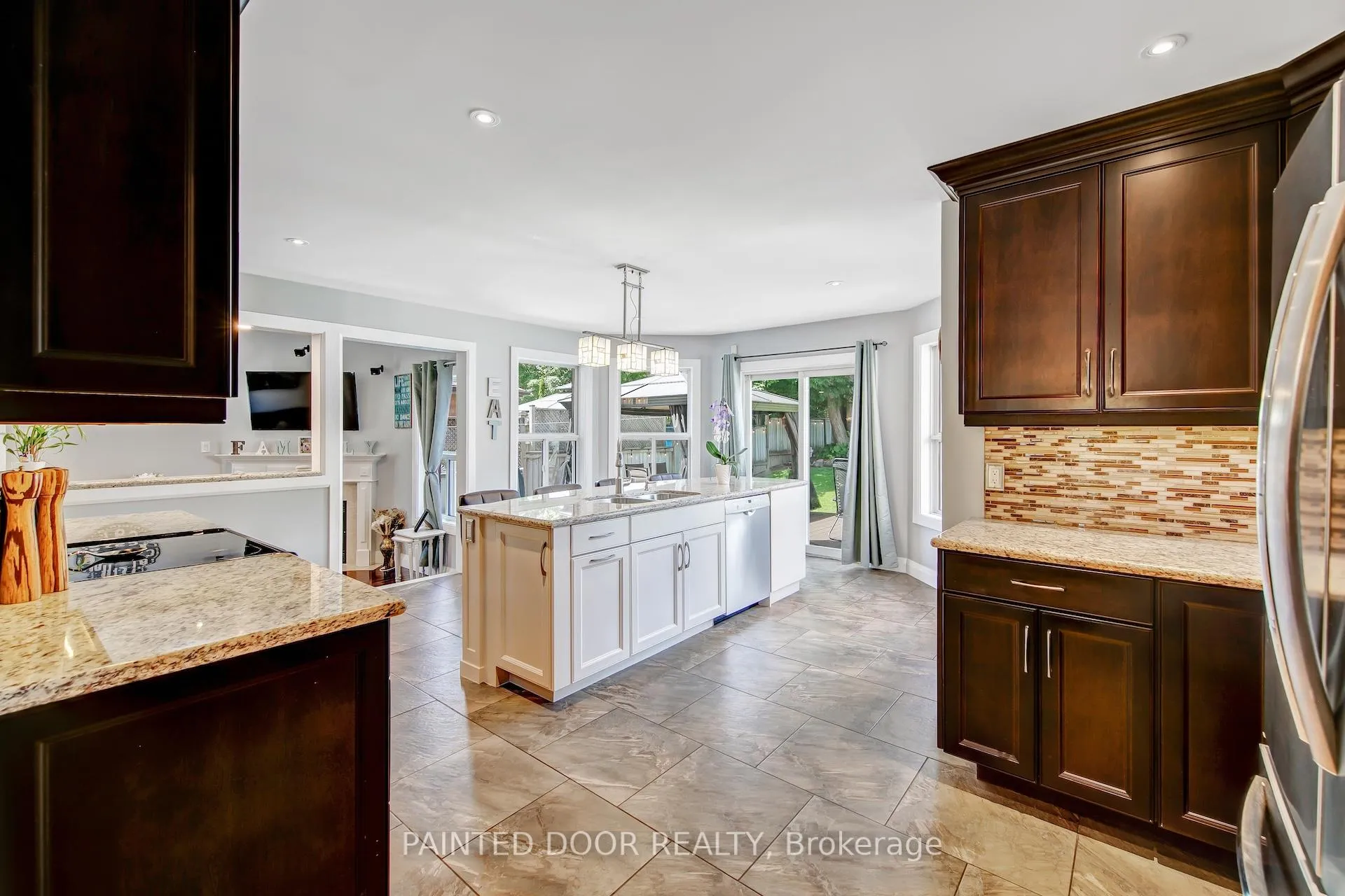 Photo 8 of 96 Ward Drive, Barrie, Painswick South — HOMEH