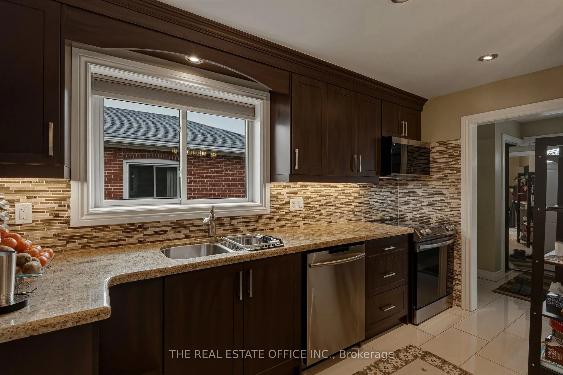 Photo 18 of 51 Gilroy Drive, Scarborough, Dorset Park — HOMEH