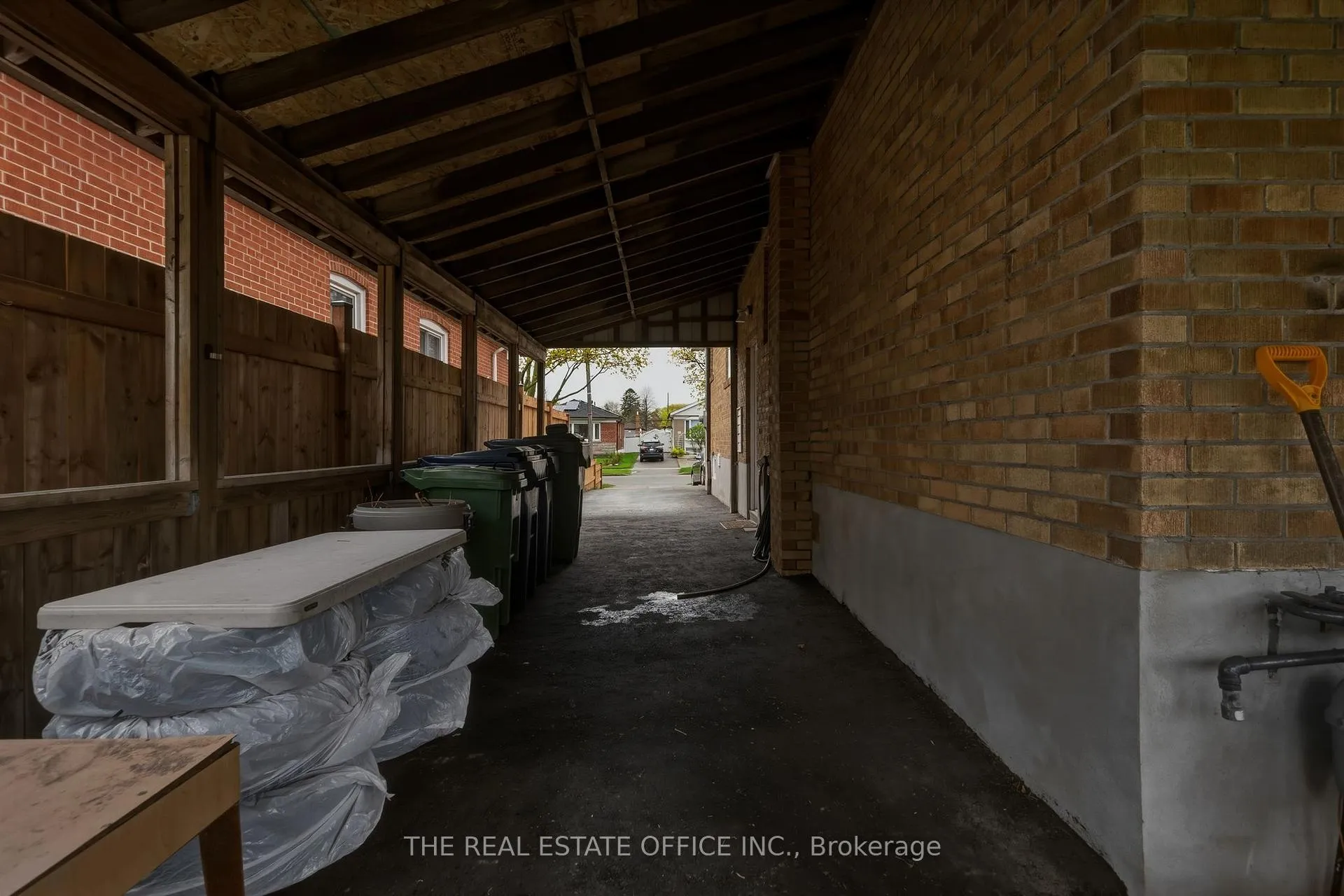 Photo 42 of 51 Gilroy Drive, Scarborough, Dorset Park — HOMEH