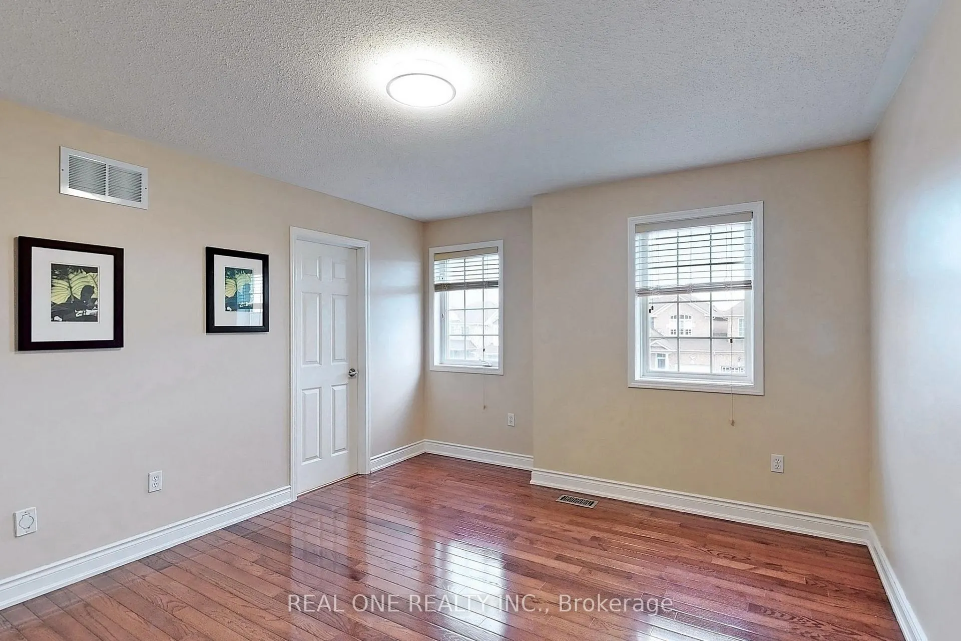 Photo 9 of 579 Fred Mclaren Boulevard, Markham, Wismer — HOMEH