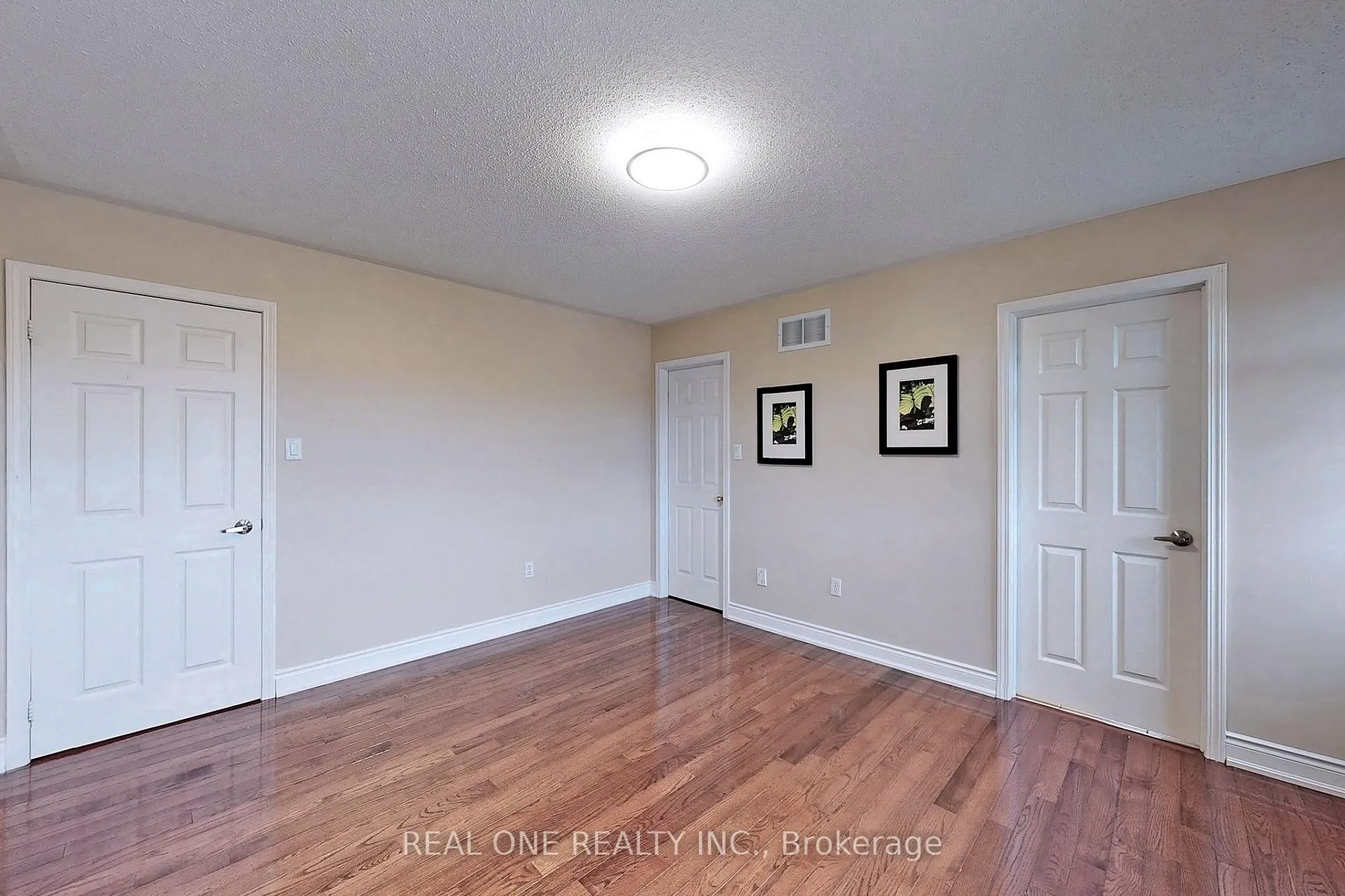 Photo 10 of 579 Fred Mclaren Boulevard, Markham, Wismer — HOMEH