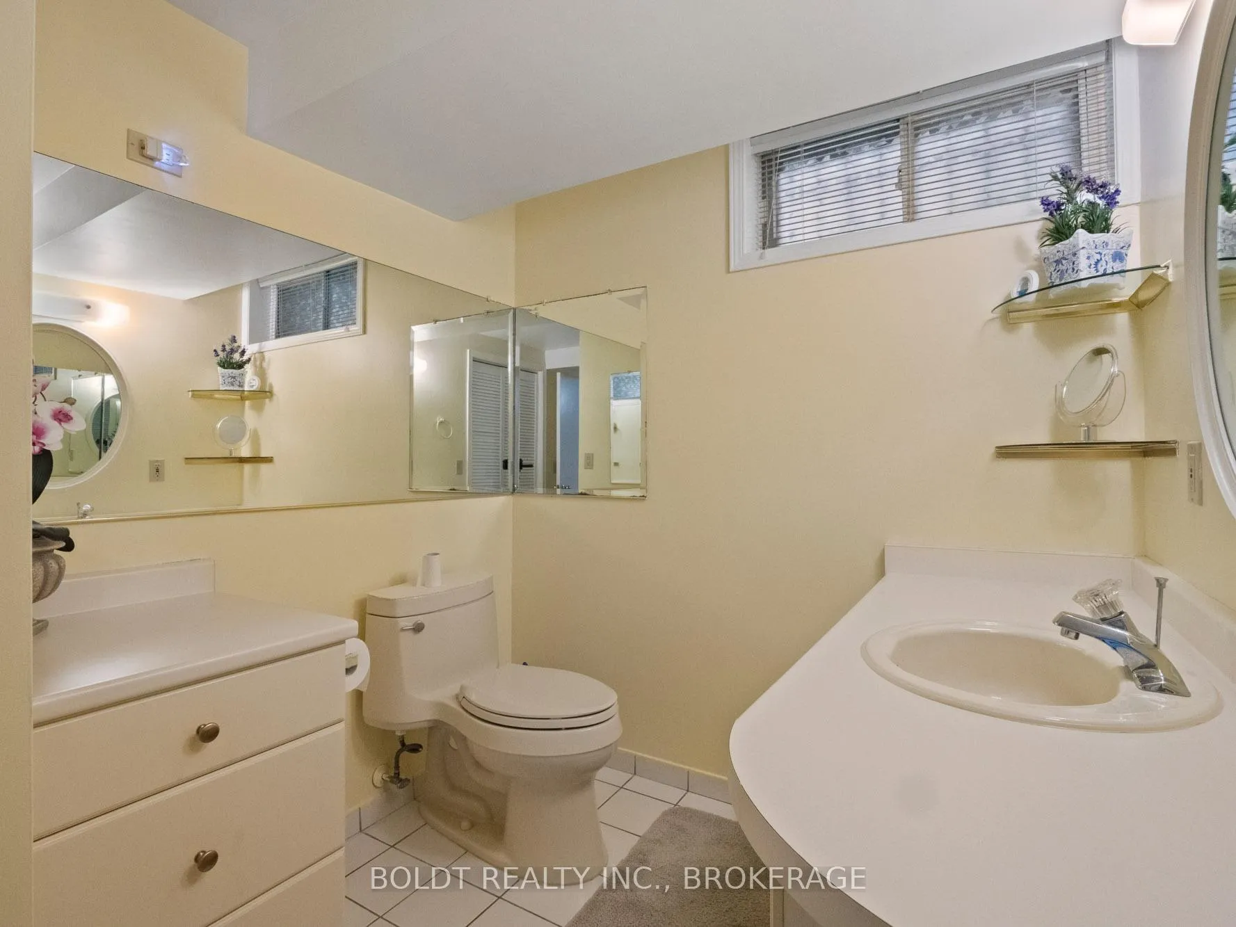 Photo 16 of Unit LOWER, 2 Kenworth Drive, St. Catharines, Carlton/Bunting — HOMEH