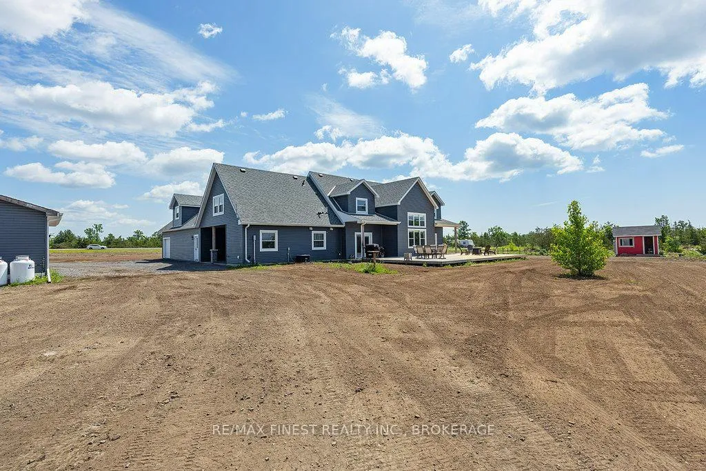 Photo 6 of 952 County Road 6, Loyalist, Odessa — HOMEH