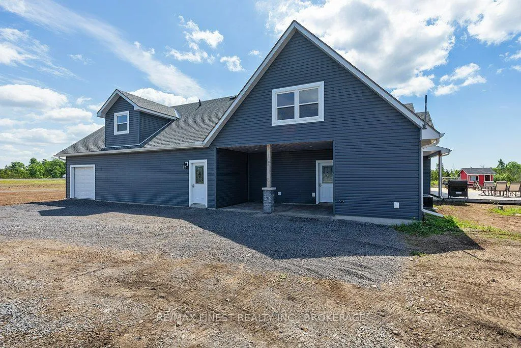 Photo 7 of 952 County Road 6, Loyalist, Odessa — HOMEH