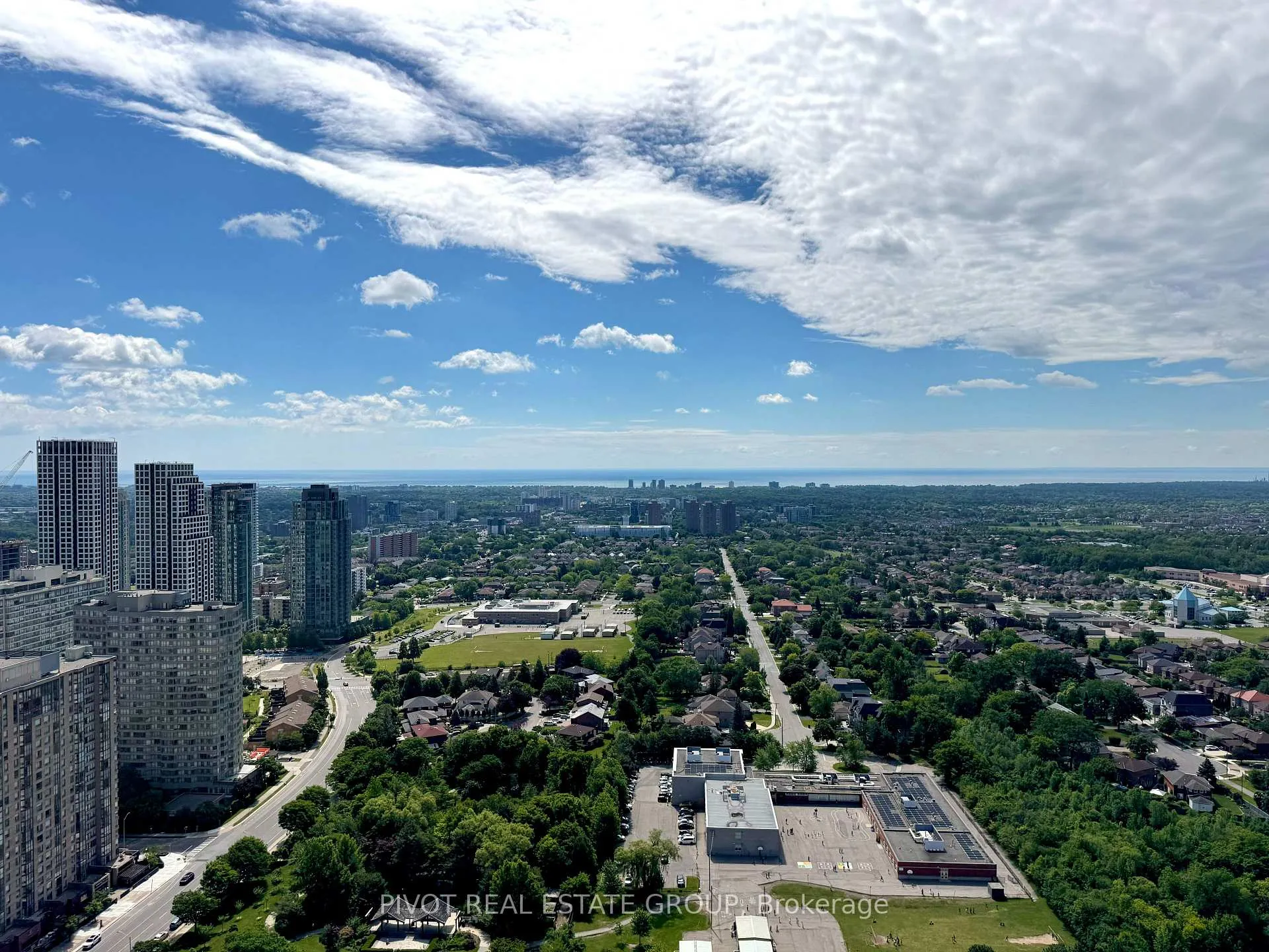 Photo 13 of Unit 3502, 2 Erskine Road, Mississauga, City Centre — HOMEH