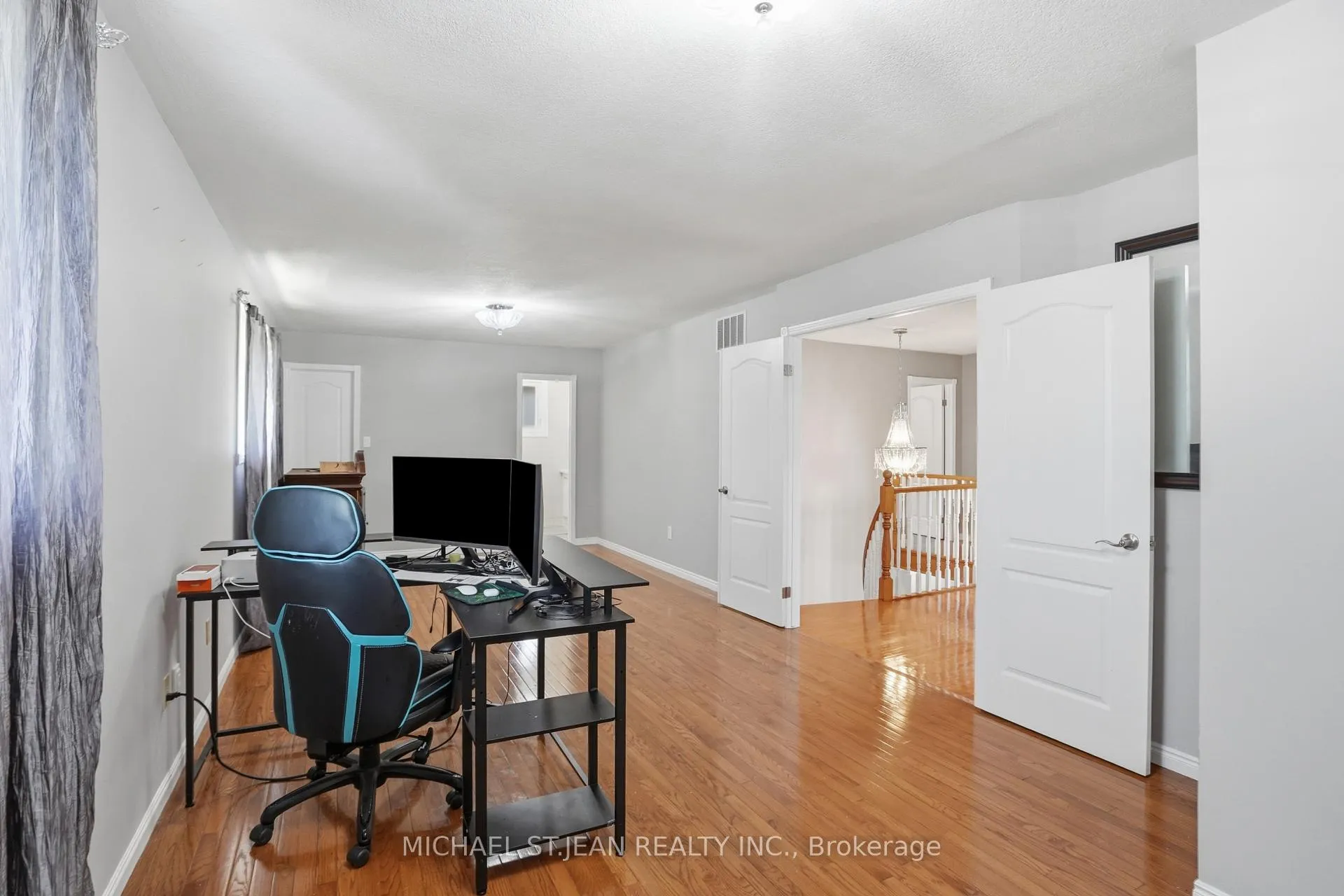 Photo 33 of 111 Aubrey Avenue, Hamilton, Stoney Creek Mountain — HOMEH