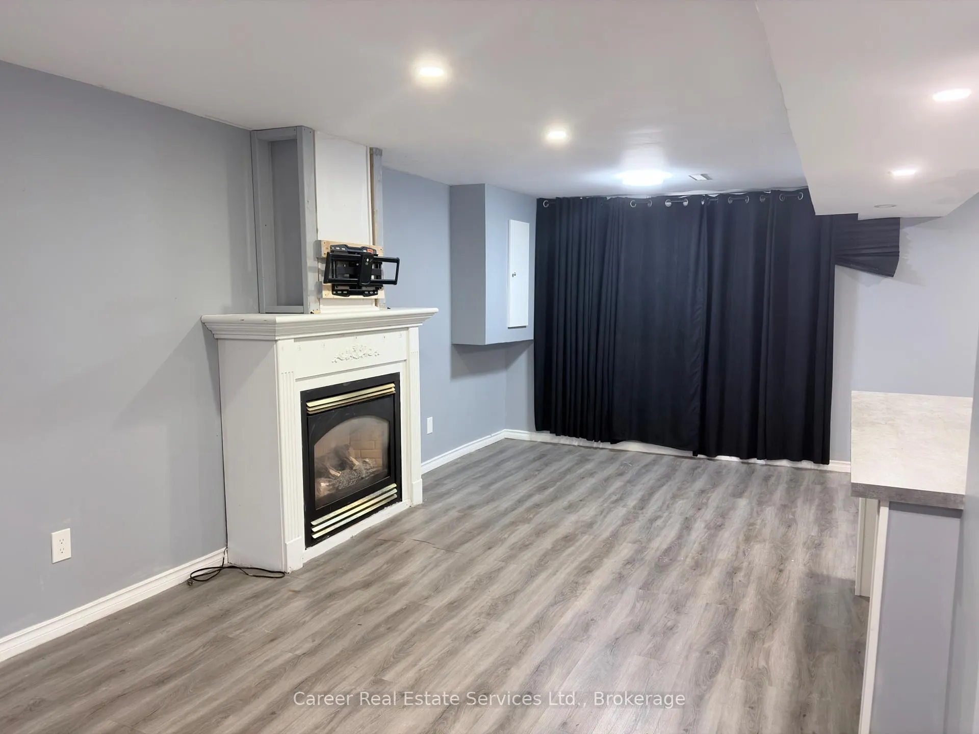 Photo 7 of 661 Ewing Street, Cobourg — HOMEH