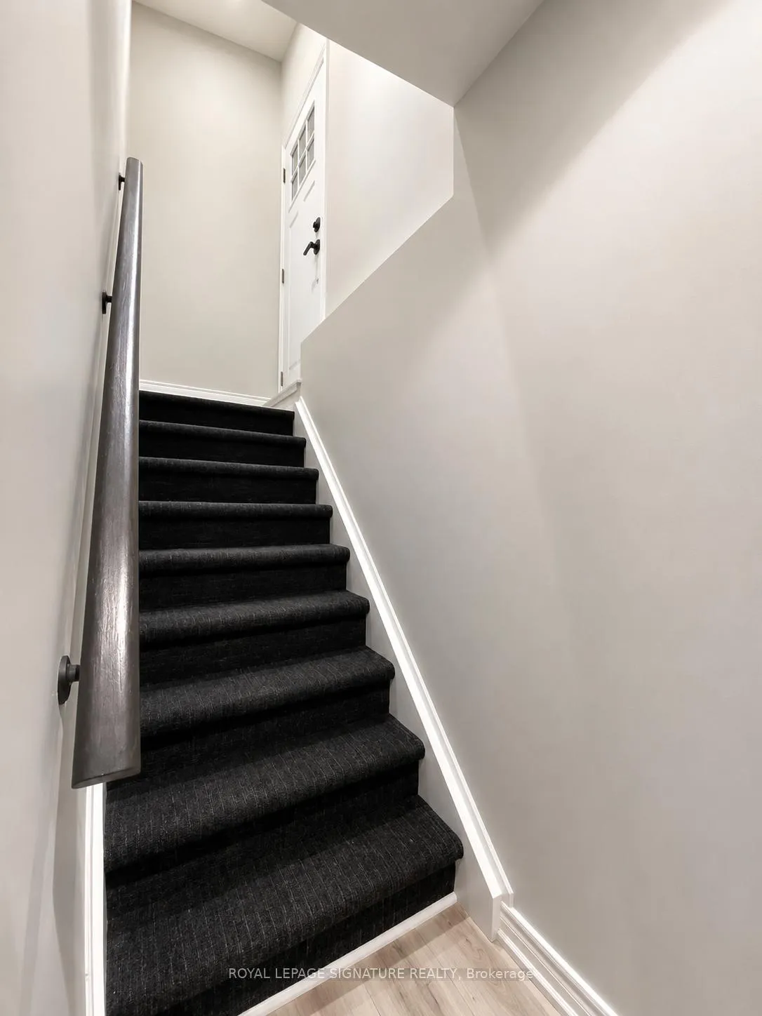 Photo 4 of Unit Bsmt, 75 Rockwood Crescent, Vaughan, Beverley Glen — HOMEH