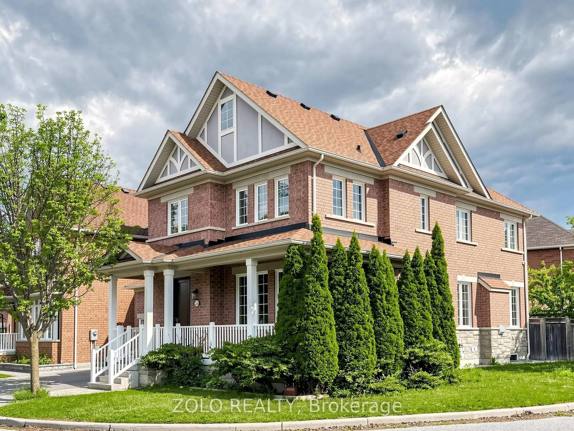 Photo 2 of 25 Shorten Place, Ajax, Northwest Ajax — HOMEH