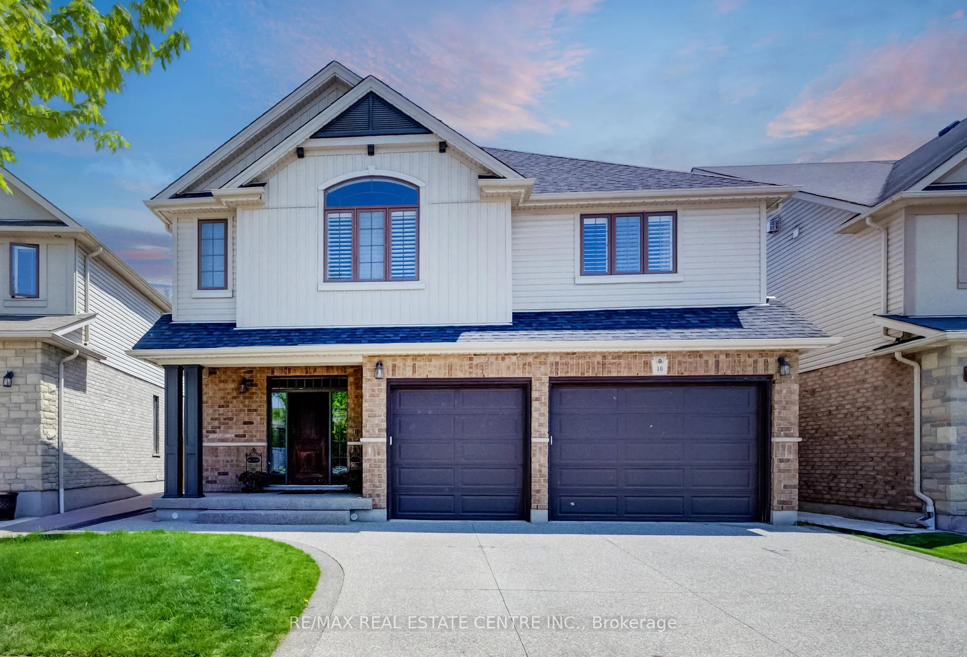 Photo of 10 Deer Creek Street