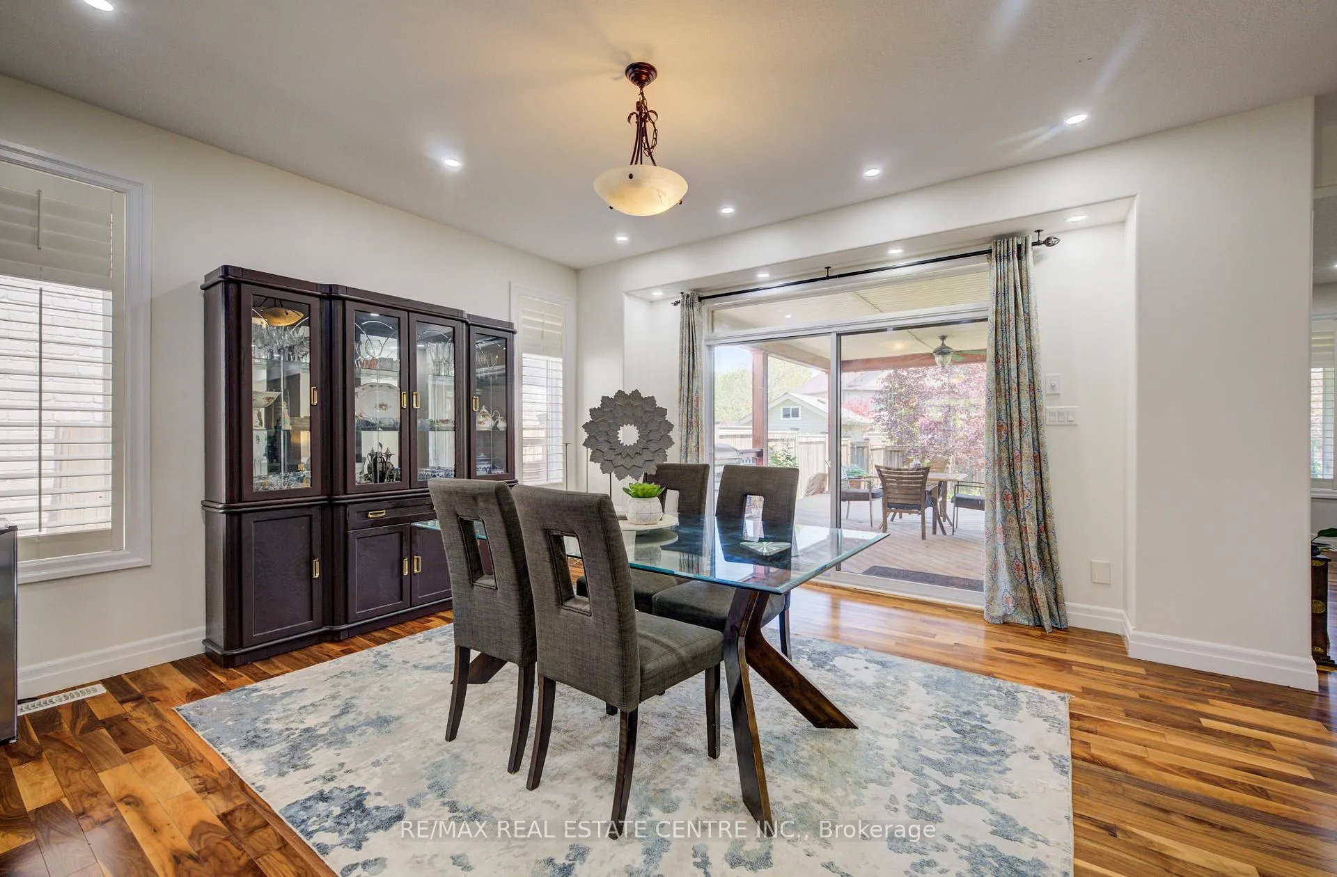 Photo 5 of 10 Deer Creek Street, Kitchener, Grand River South — HOMEH