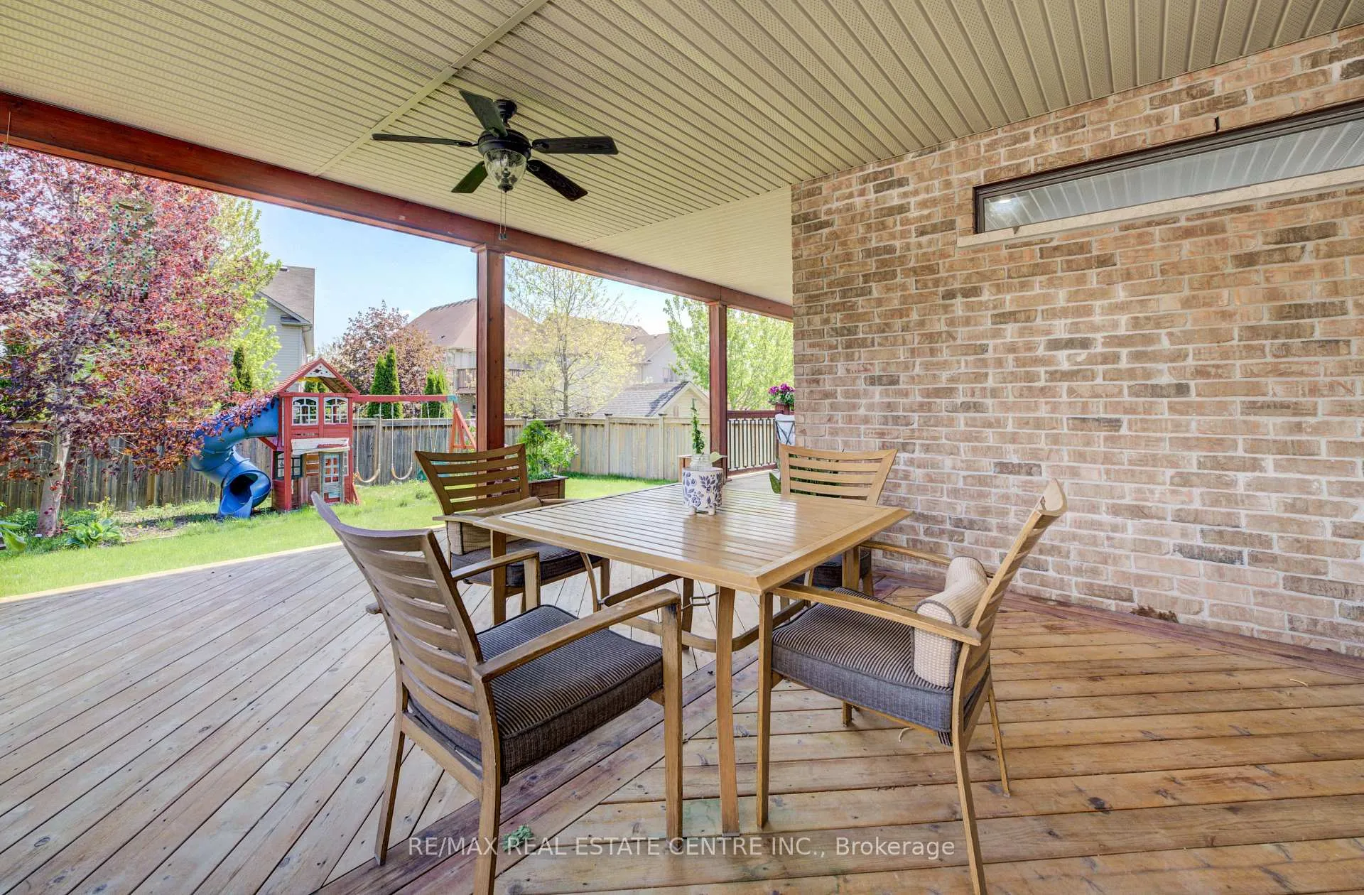 Photo 33 of 10 Deer Creek Street, Kitchener, Grand River South — HOMEH