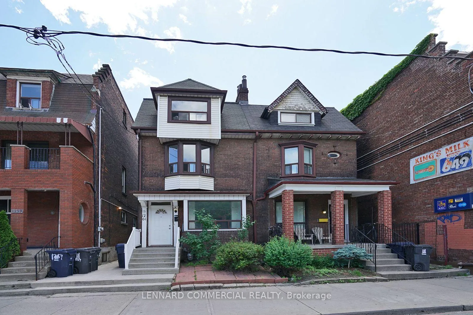 Front of Unit 2, 1263 King Street W