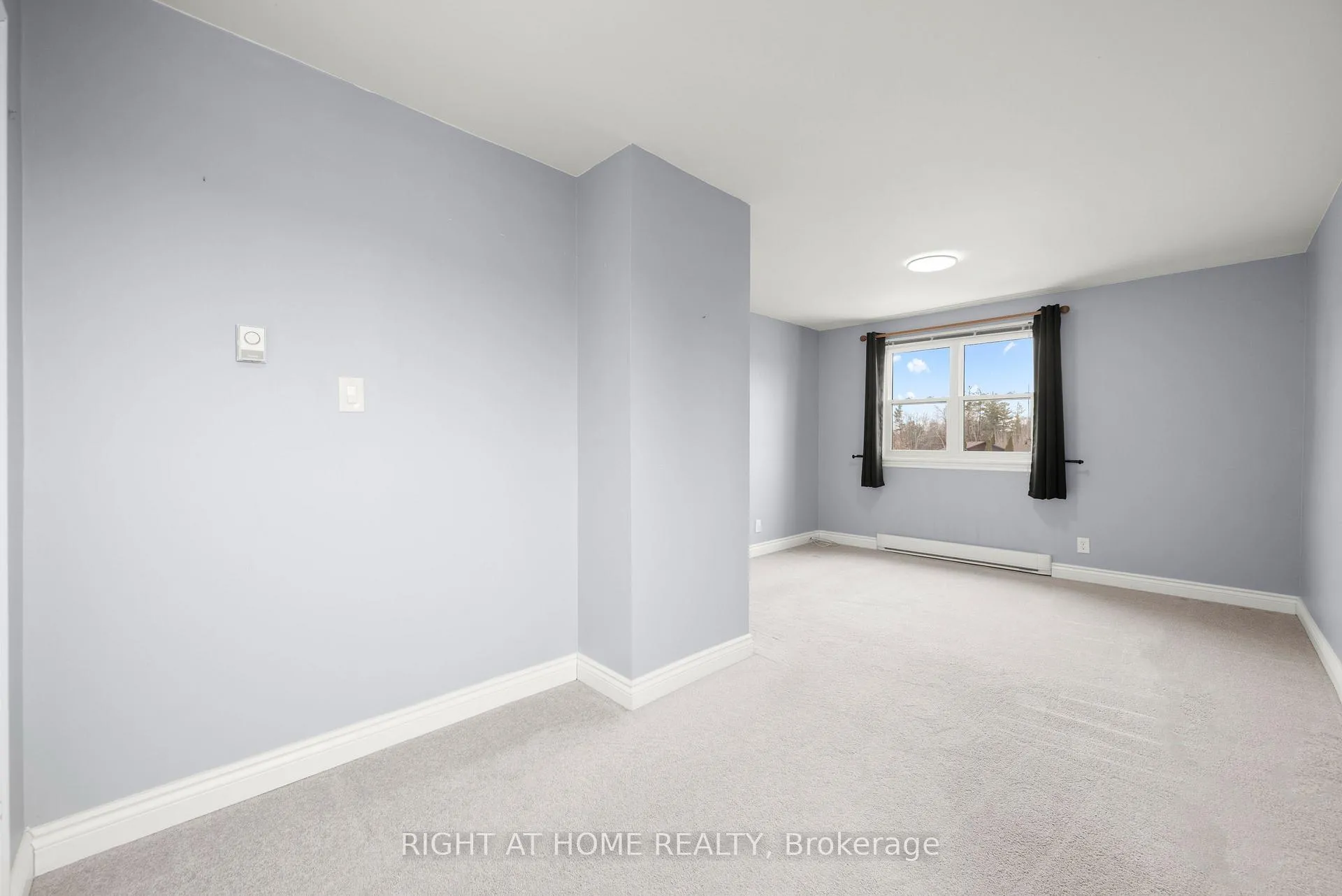 Photo 15 of 12 Maple Grove Road, Kawartha Lakes, Lindsay — HOMEH