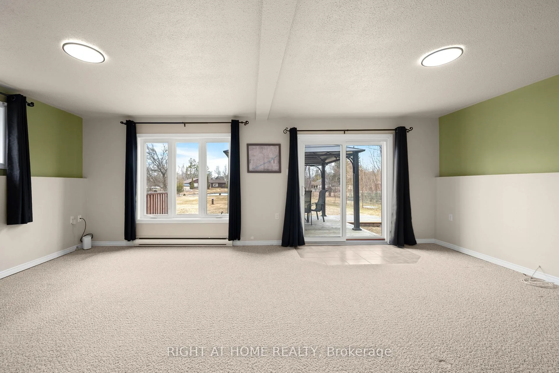 Photo 20 of 12 Maple Grove Road, Kawartha Lakes, Lindsay — HOMEH