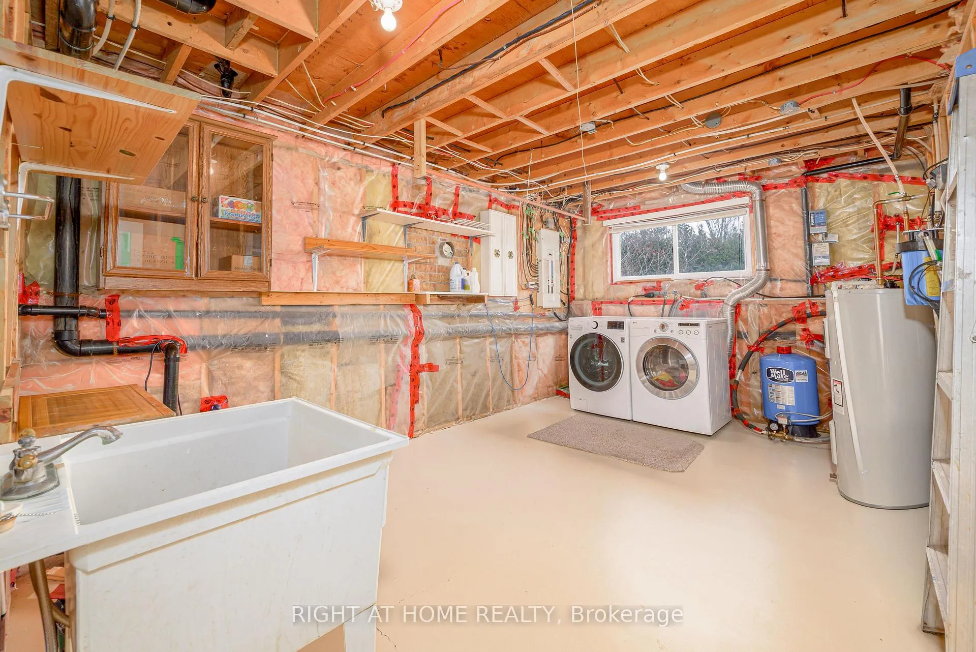 Photo 24 of 12 Maple Grove Road, Kawartha Lakes, Lindsay — HOMEH
