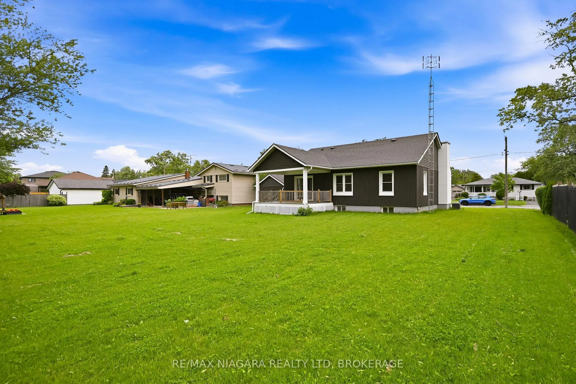 Photo 26 of 611 Clare Avenue, Welland, N. Welland — HOMEH