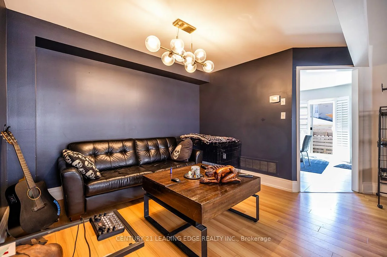 Photo 22 of 15 Warren Bradley Street, Markham, Berczy — HOMEH