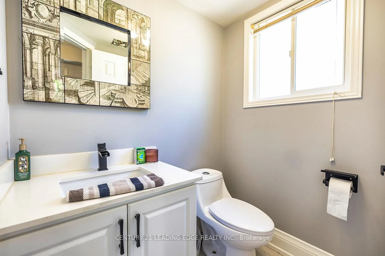 Photo 27 of 15 Warren Bradley Street, Markham, Berczy — HOMEH