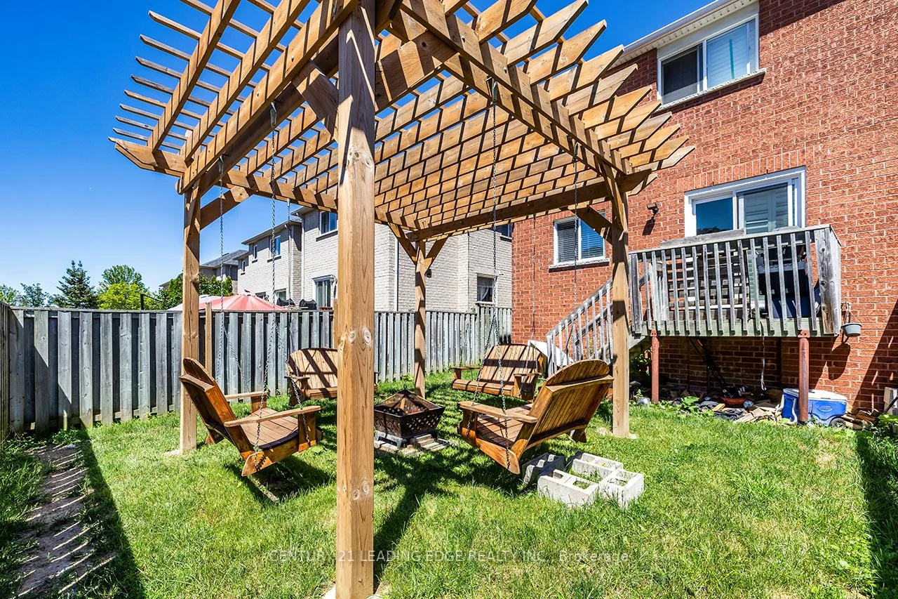 Photo 30 of 15 Warren Bradley Street, Markham, Berczy — HOMEH