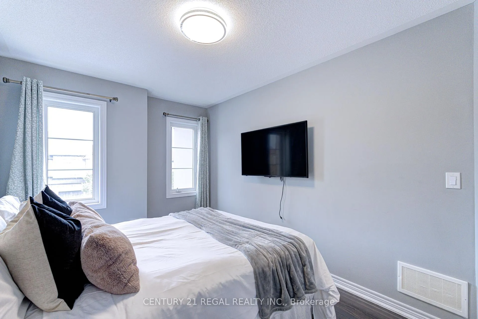 Photo 29 of 32 Wasaga Road, Brampton, Credit Valley — HOMEH