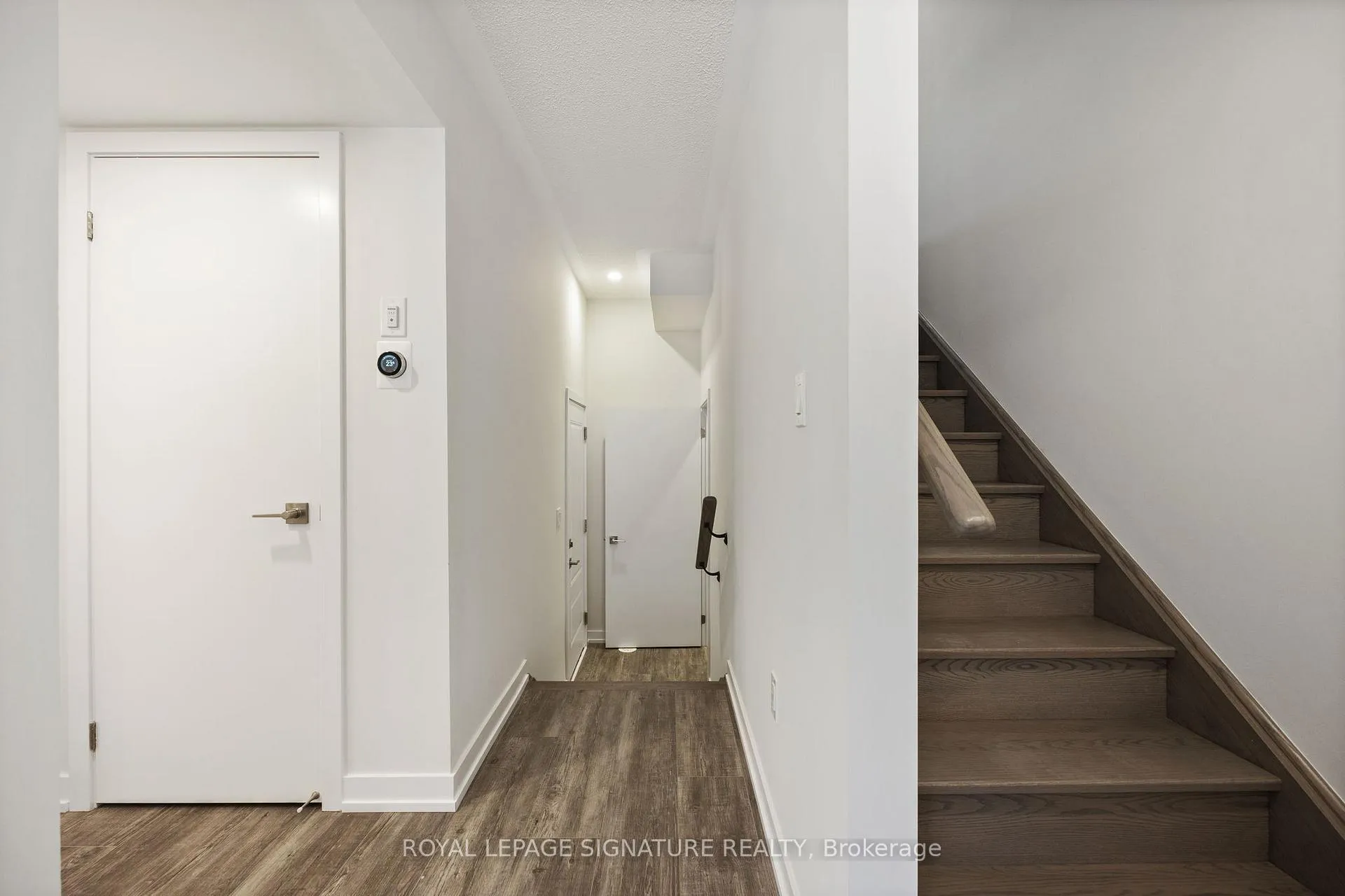Photo 29 of 1353 Shevchenko Boulevard, Oakville, Northwest — HOMEH
