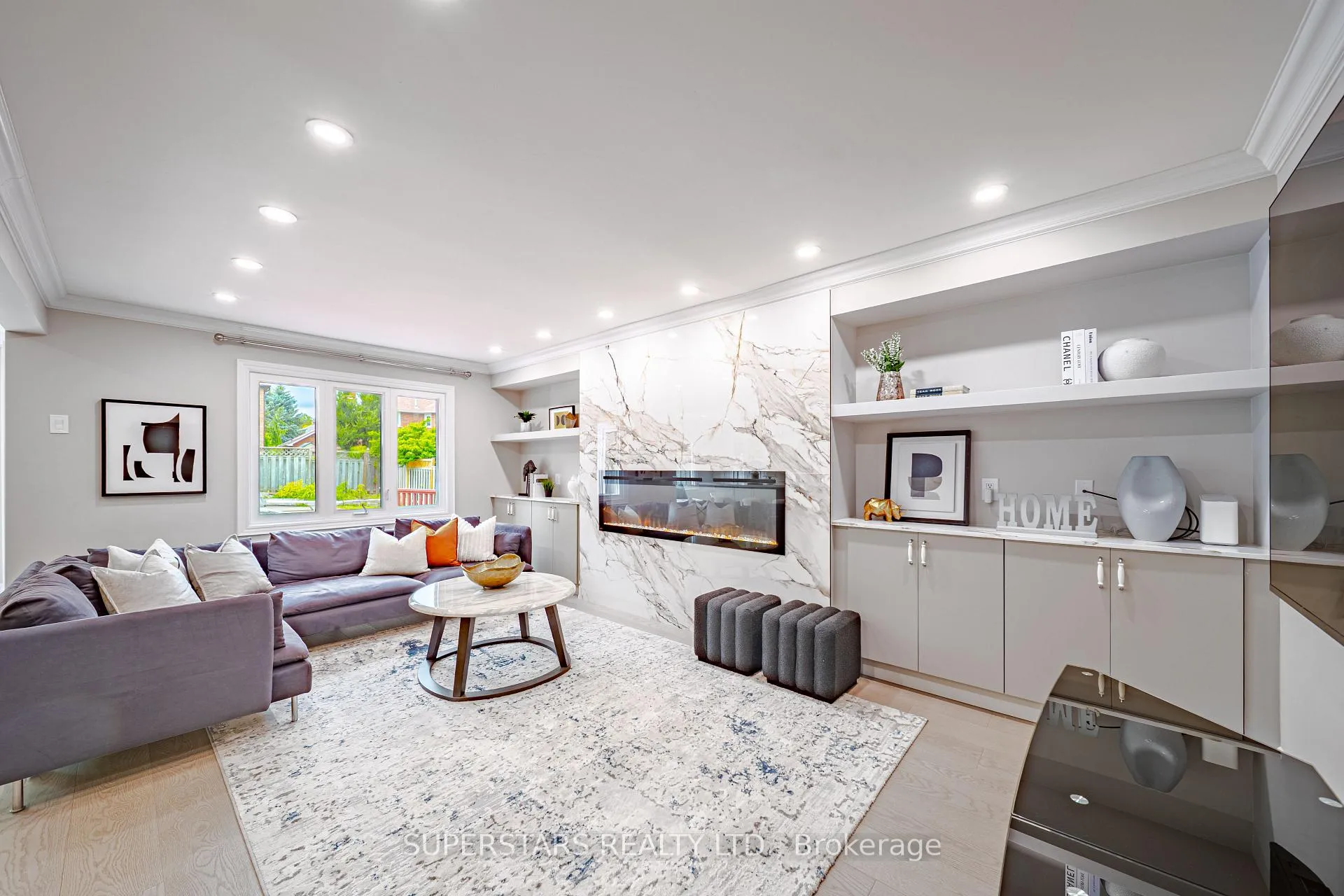 Photo 16 of 352 Kennedy Street W, Aurora, Aurora Highlands — HOMEH