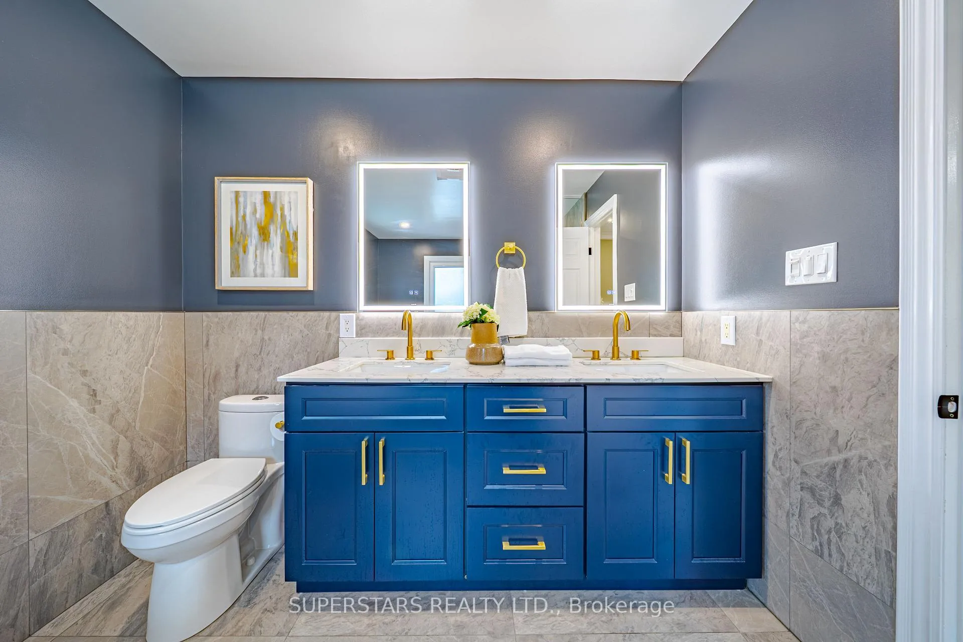Photo 29 of 352 Kennedy Street W, Aurora, Aurora Highlands — HOMEH