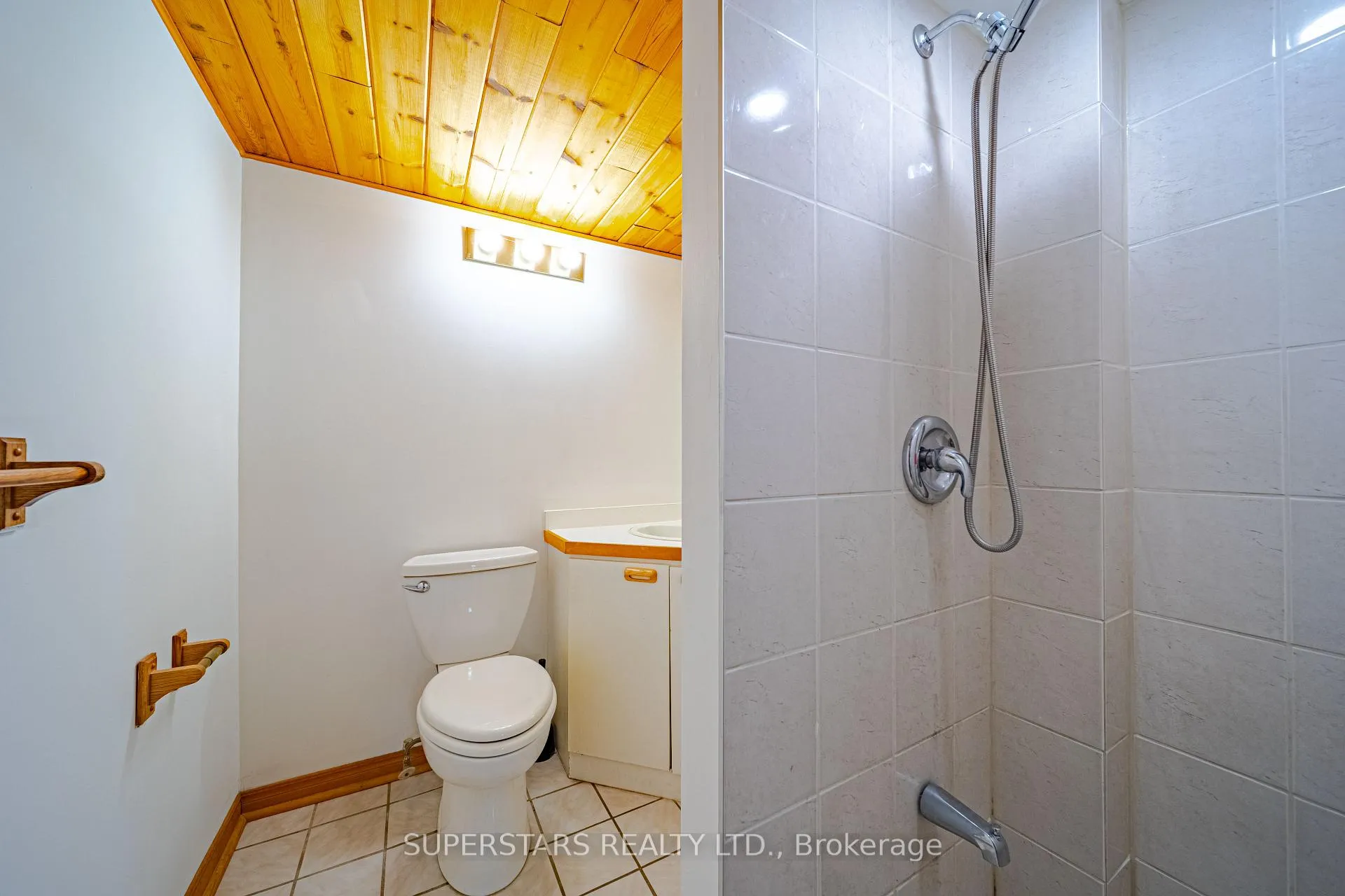 Photo 45 of 352 Kennedy Street W, Aurora, Aurora Highlands — HOMEH