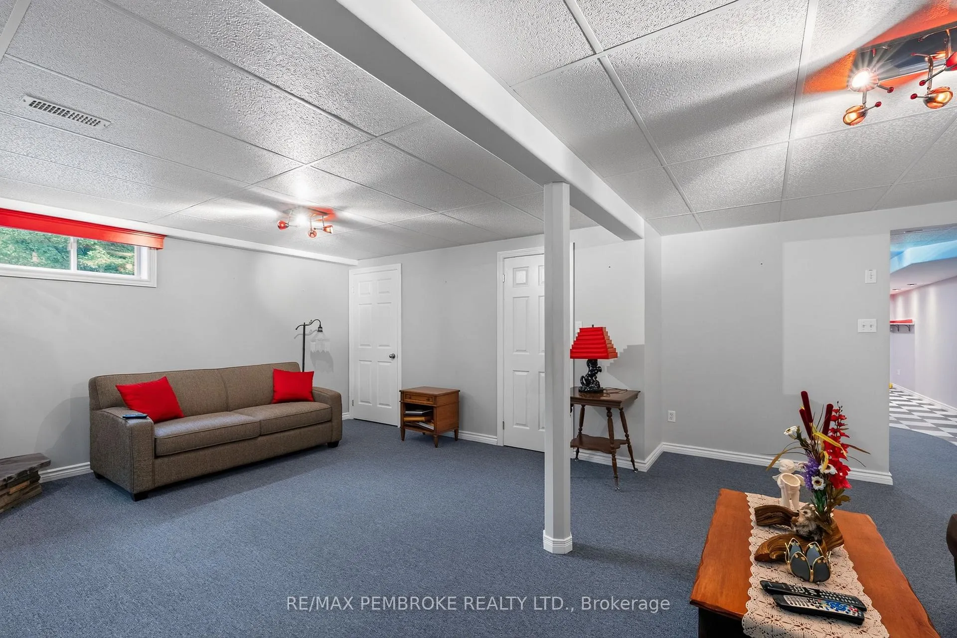 Photo 39 of 246 Blackbay Road, Petawawa, Petawawa — HOMEH