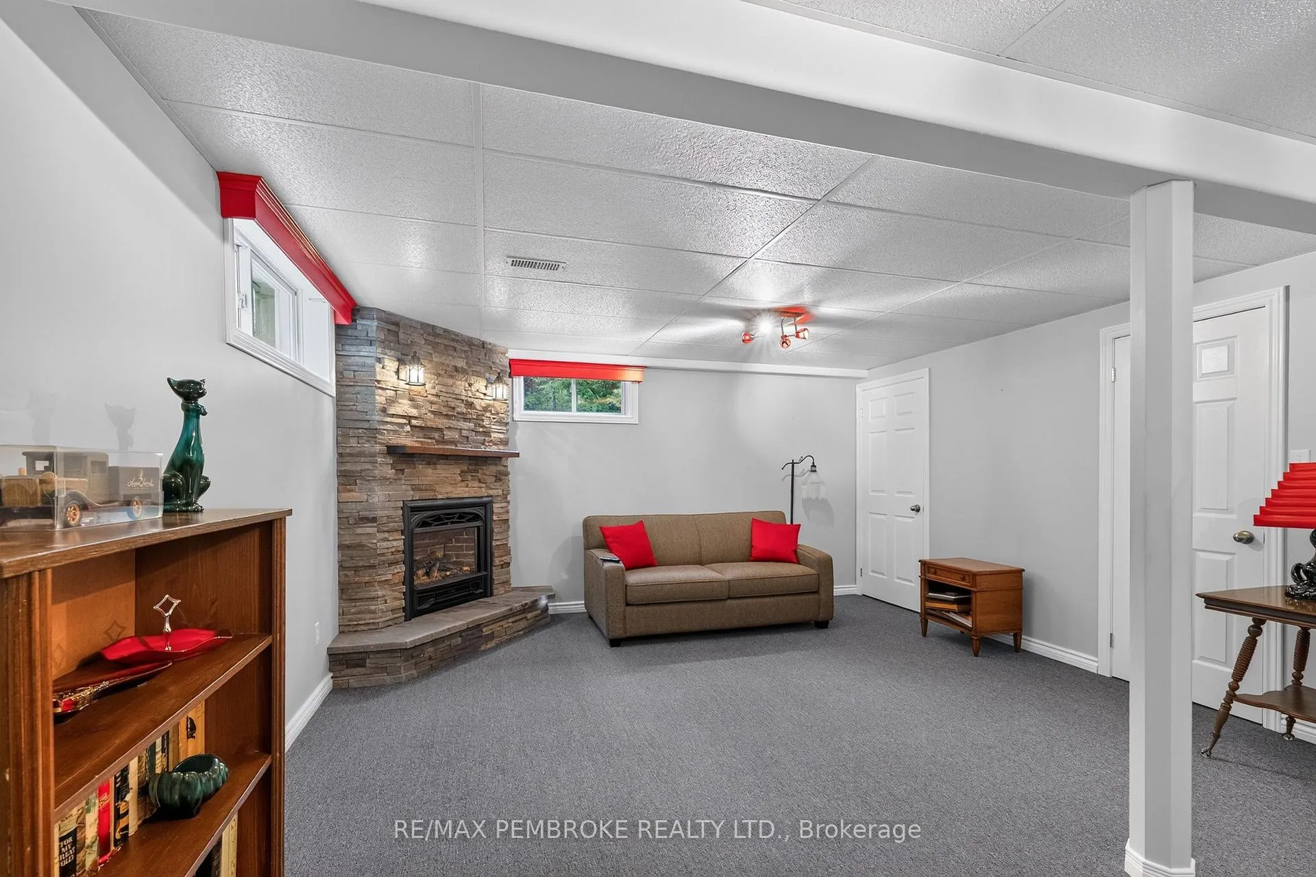 Photo 40 of 246 Blackbay Road, Petawawa, Petawawa — HOMEH