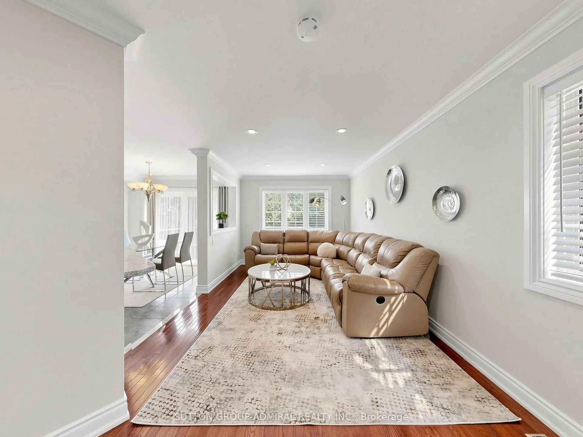 Photo 8 of 32 Beaverbrook Crescent, Vaughan, Rural Vaughan — HOMEH