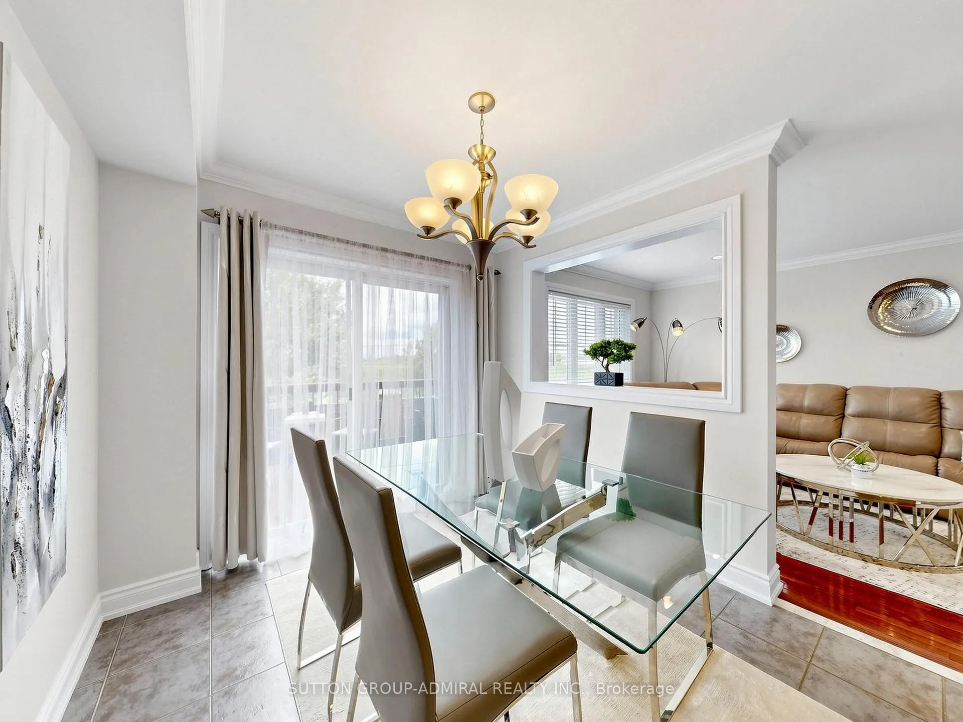 Photo 16 of 32 Beaverbrook Crescent, Vaughan, Rural Vaughan — HOMEH