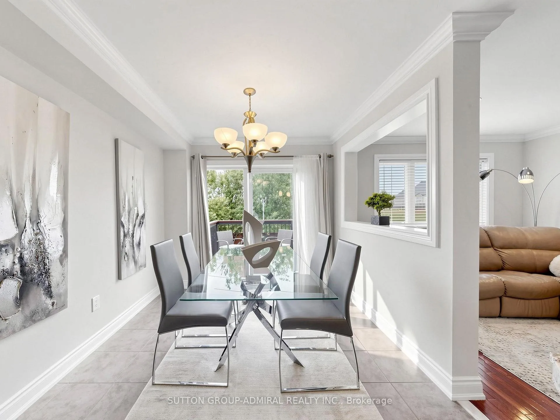 Photo 18 of 32 Beaverbrook Crescent, Vaughan, Rural Vaughan — HOMEH