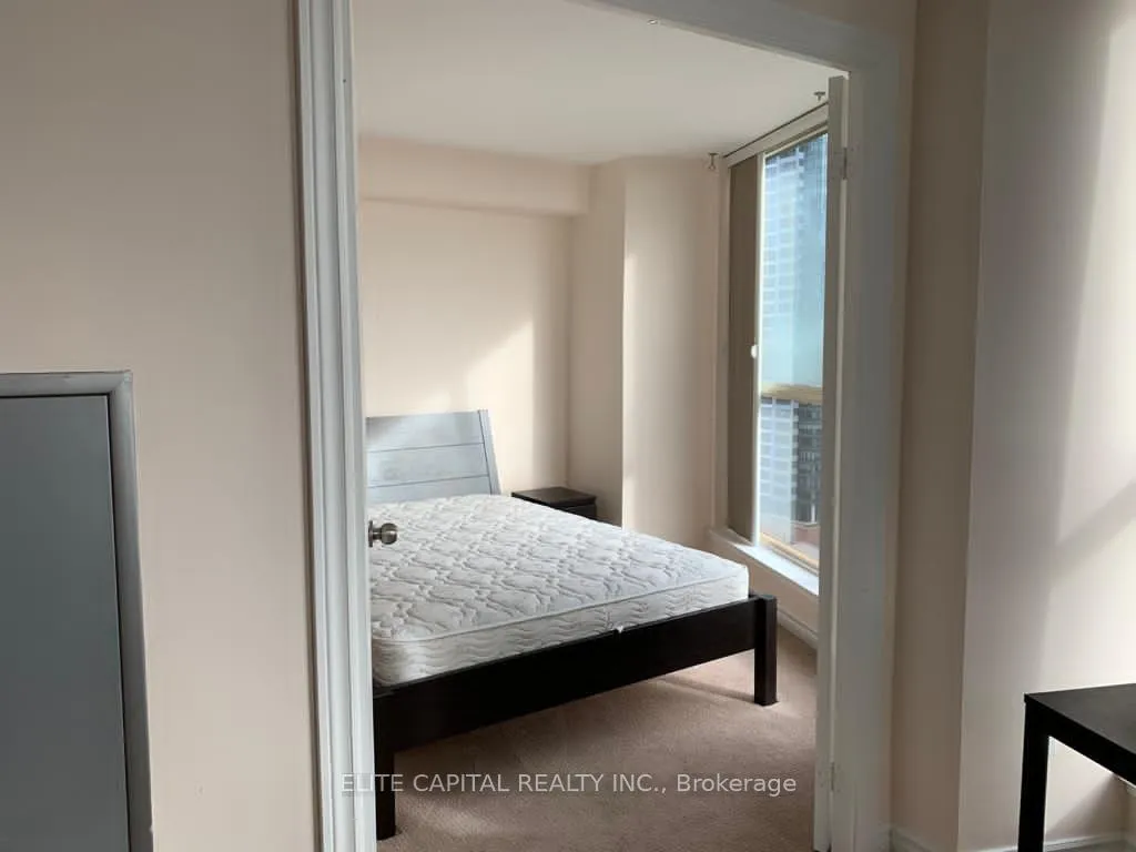 Photo 4 of Unit 2210, 1055 Bay Street, Toronto, Bay Street Corridor — HOMEH