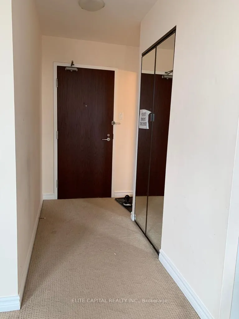 Photo 5 of Unit 2210, 1055 Bay Street, Toronto, Bay Street Corridor — HOMEH