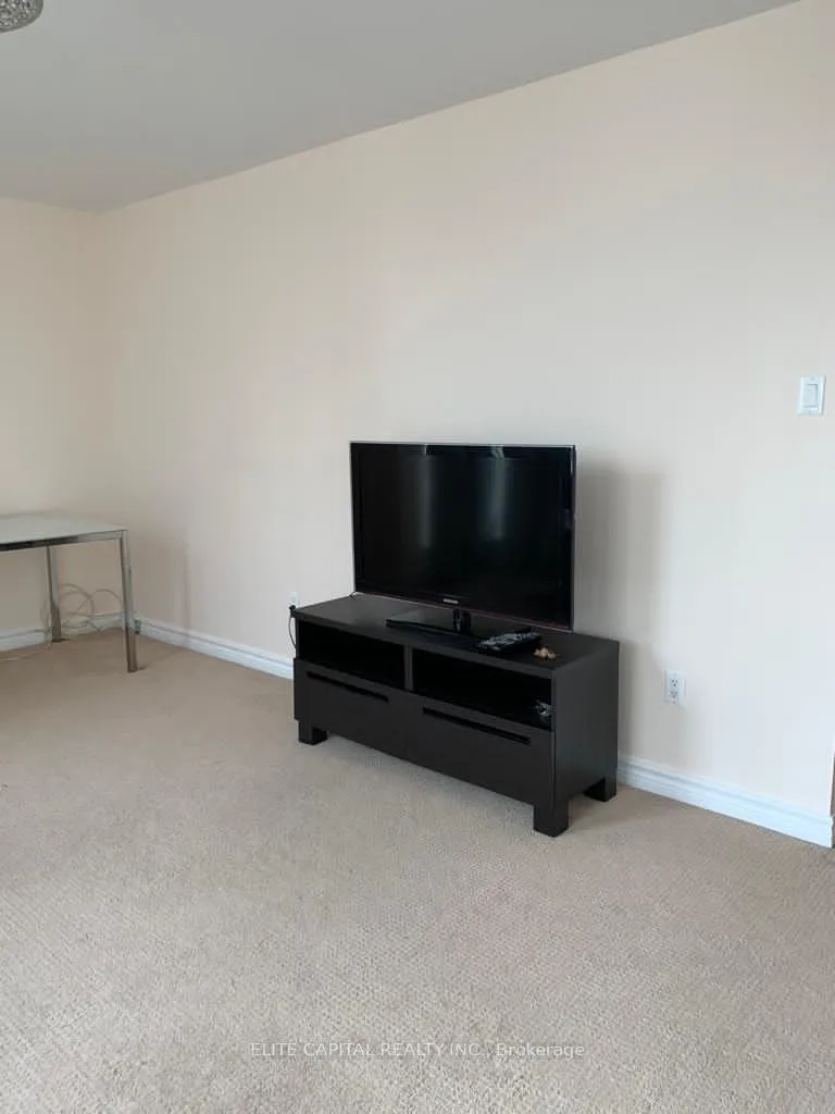 Photo 13 of Unit 2210, 1055 Bay Street, Toronto, Bay Street Corridor — HOMEH
