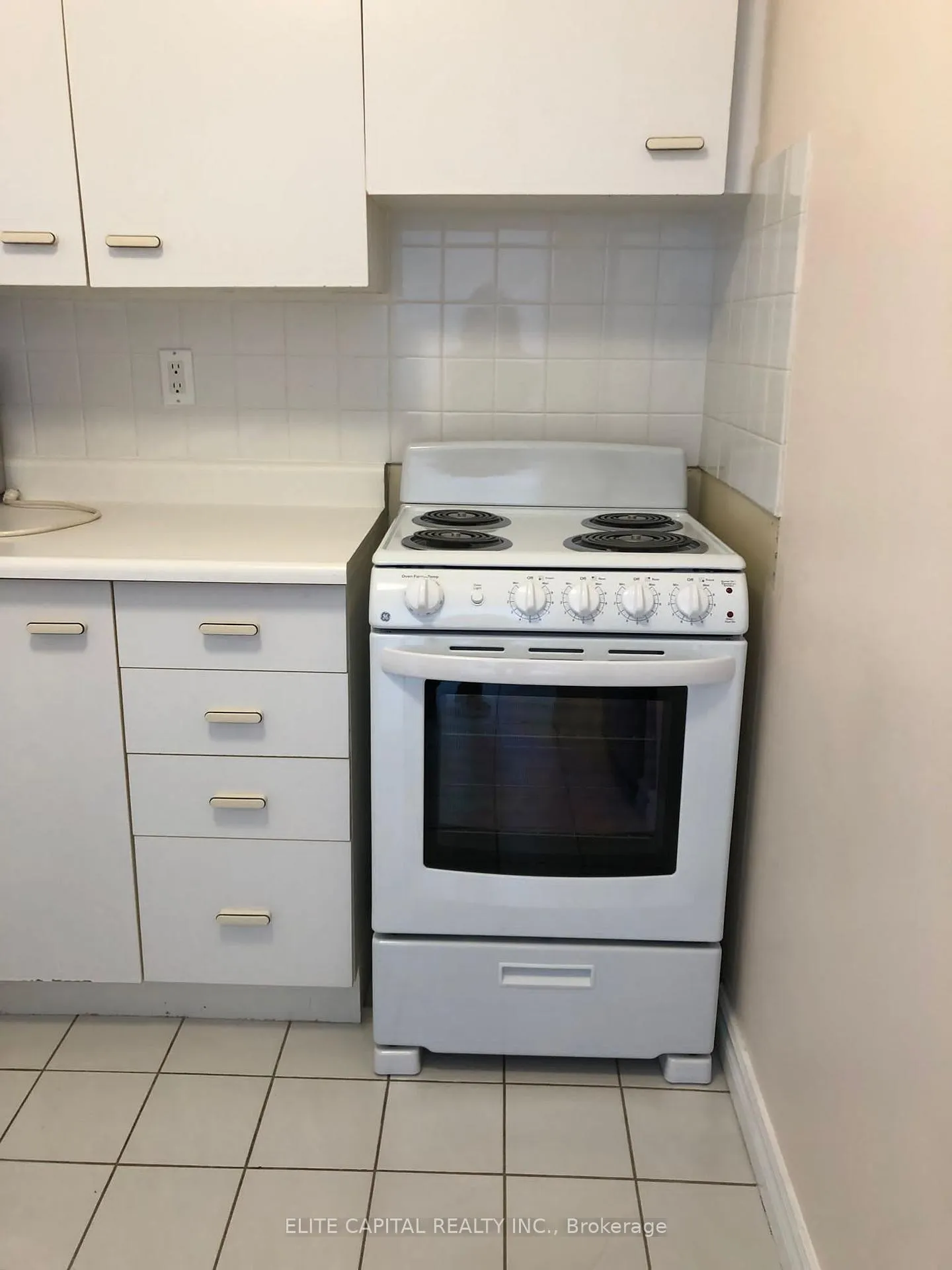 Photo 16 of Unit 2210, 1055 Bay Street, Toronto, Bay Street Corridor — HOMEH