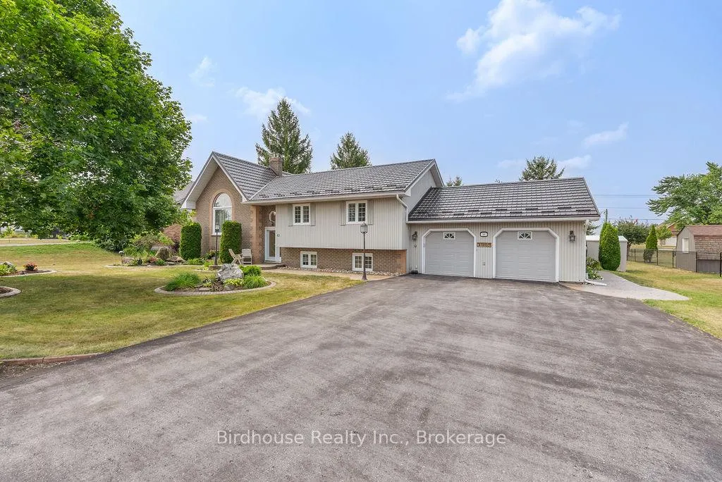 Photo 1 of 20 Doble Drive, Kawartha Lakes, Oakwood — HOMEH