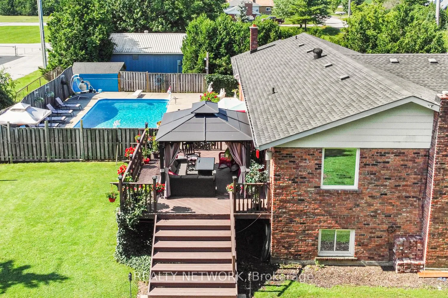 Photo 24 of 24 Harbinger Drive, Hamilton, Rural Stoney Creek — HOMEH