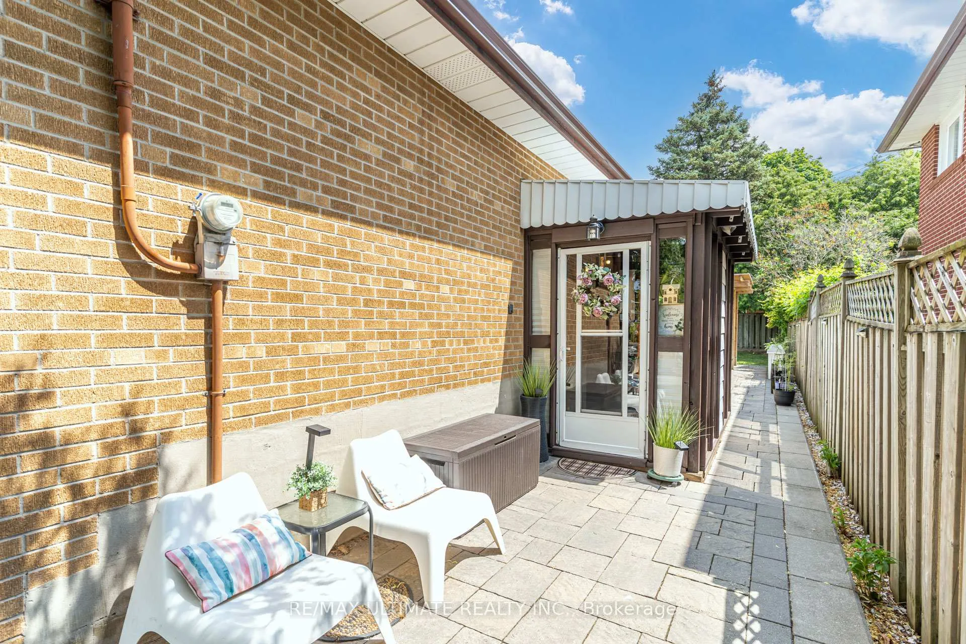 Photo 26 of 33 King Richard Court, Markham, Bullock — HOMEH