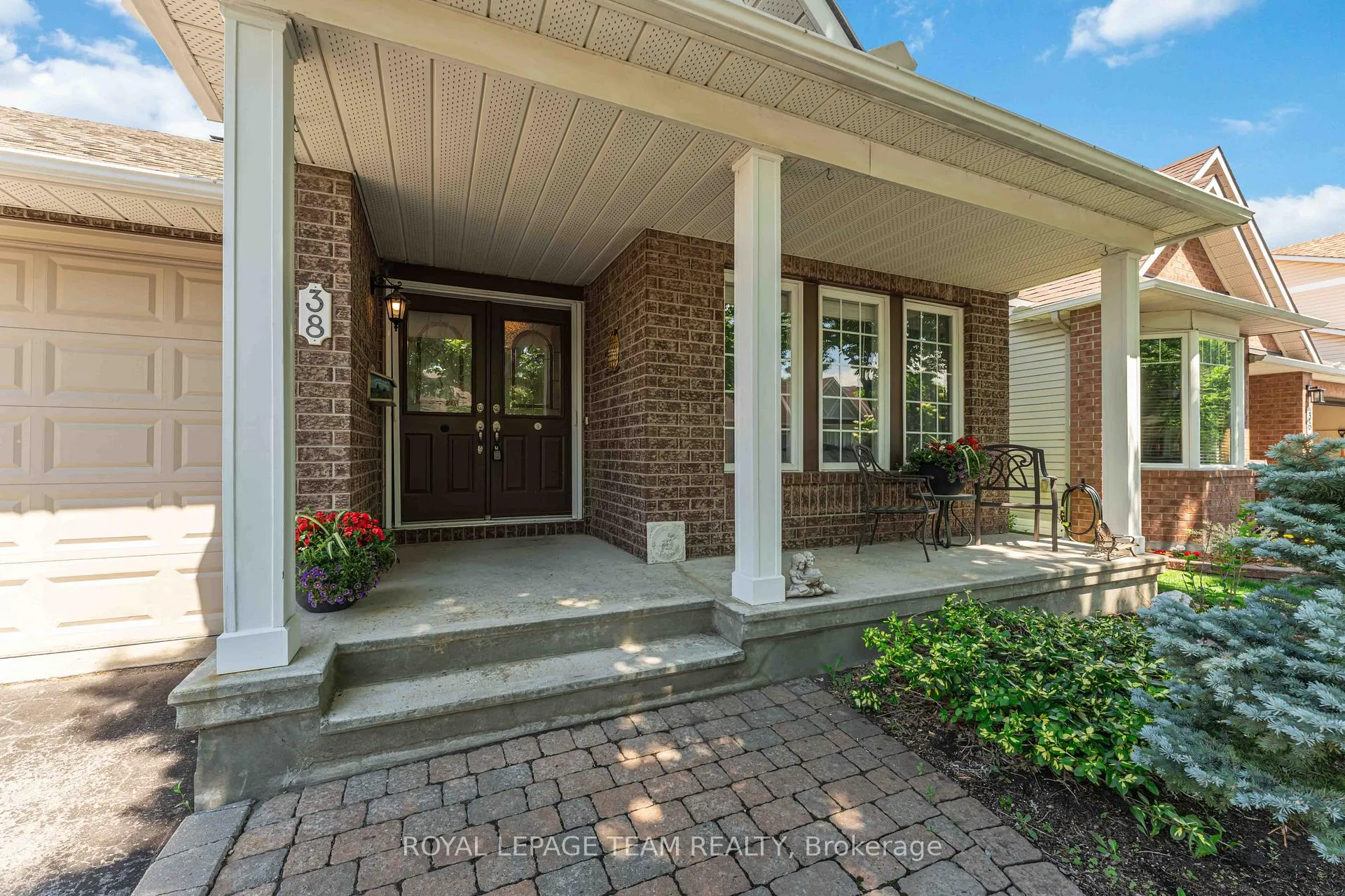 Photo 4 of 38 Settler's Ridge Way, Ottawa, Barrhaven - Longfields — HOMEH