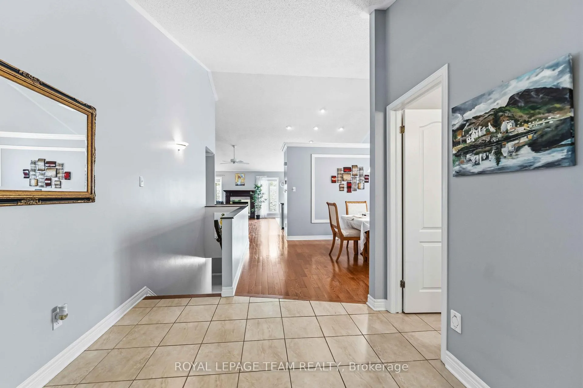 Photo 10 of 38 Settler's Ridge Way, Ottawa, Barrhaven - Longfields — HOMEH