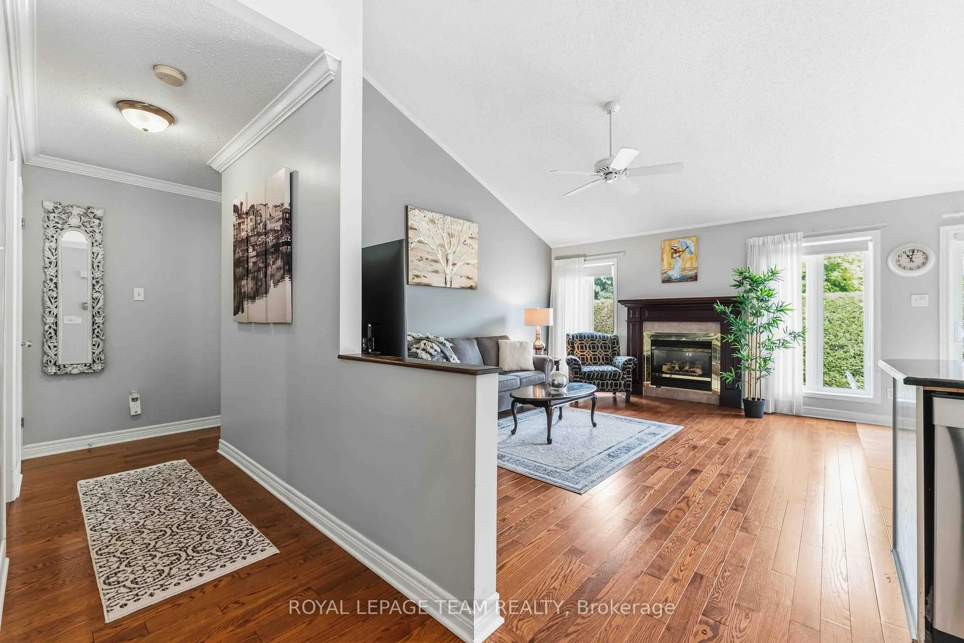 Photo 14 of 38 Settler's Ridge Way, Ottawa, Barrhaven - Longfields — HOMEH