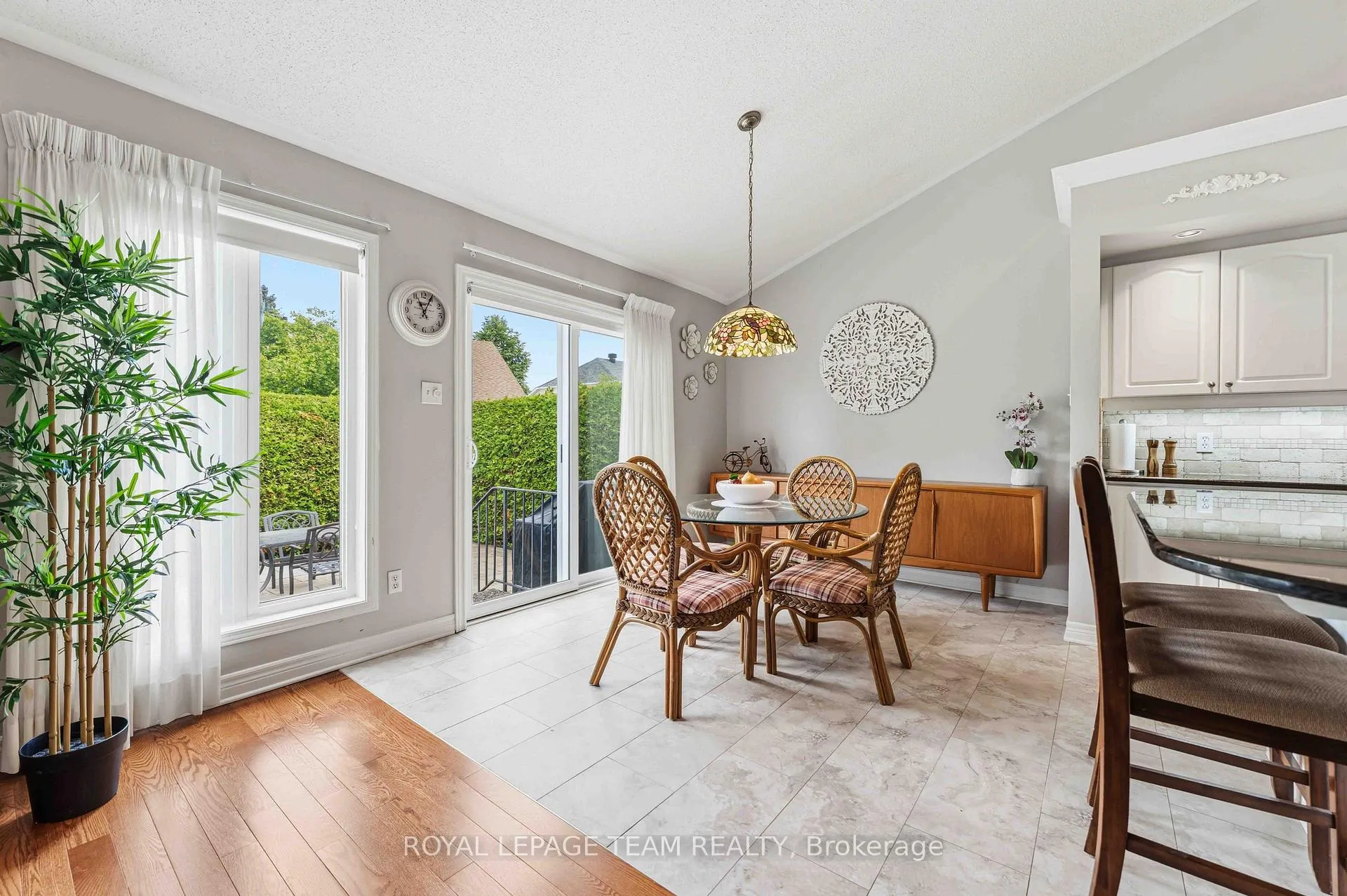 Photo 22 of 38 Settler's Ridge Way, Ottawa, Barrhaven - Longfields — HOMEH