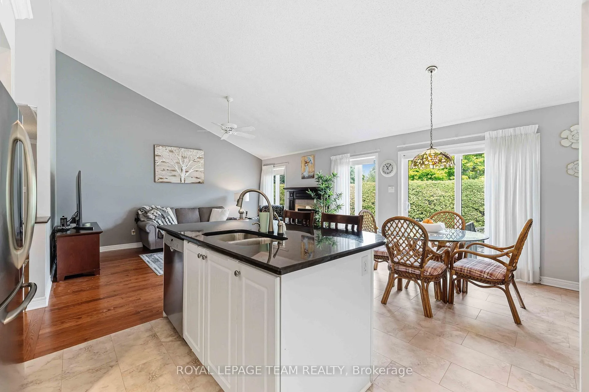 Photo 25 of 38 Settler's Ridge Way, Ottawa, Barrhaven - Longfields — HOMEH